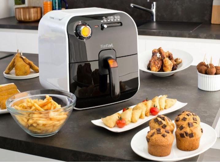 Nồi chiên không dầu Tefal FX1000.