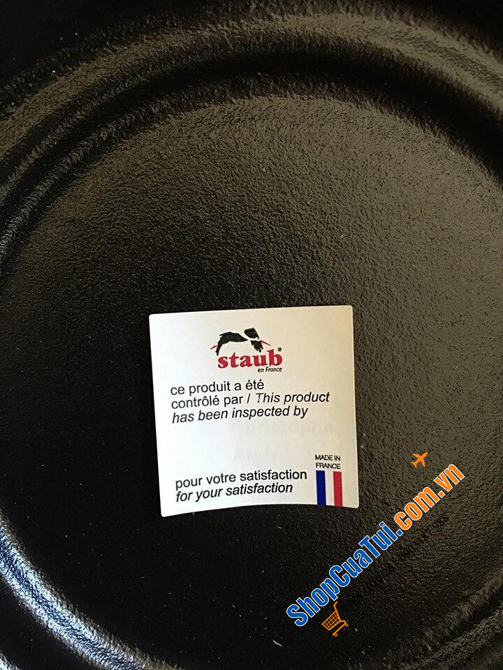 Nồi gang đúc trái tim nguyên khối Staub - made in France