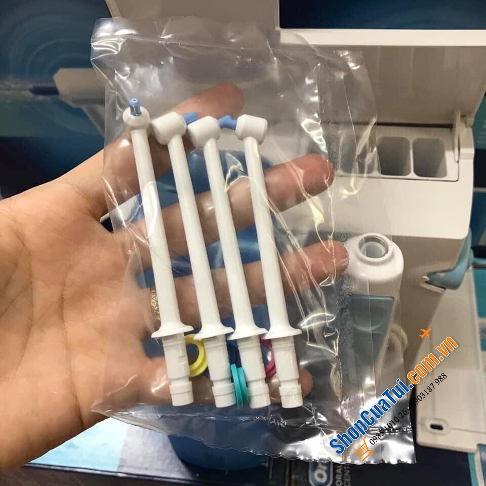 TĂM NƯỚC ORAL B WATERJET GỒM 4 ĐẦU CẮM