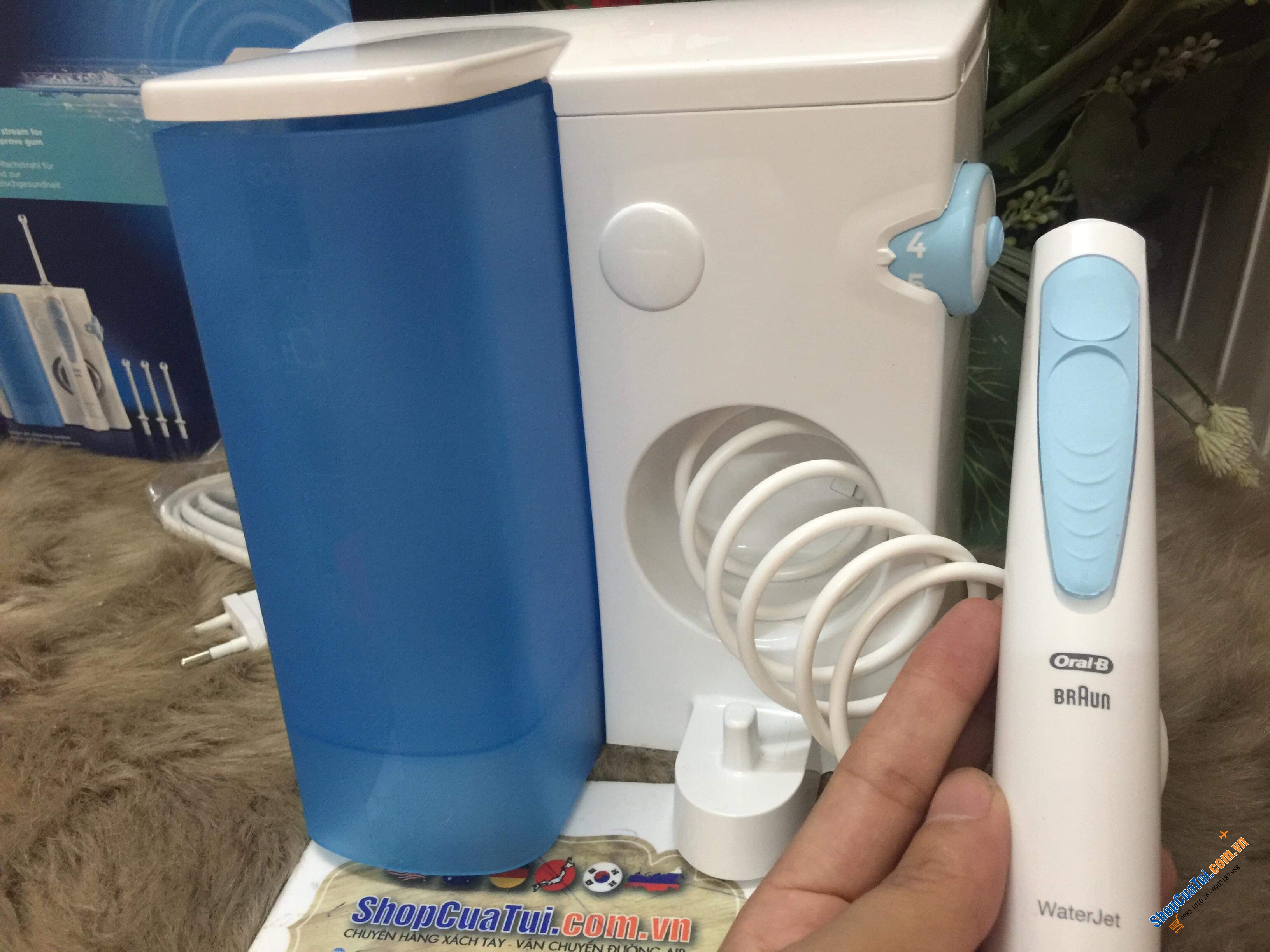 TĂM NƯỚC ORAL B WATERJET GỒM 4 ĐẦU CẮM
