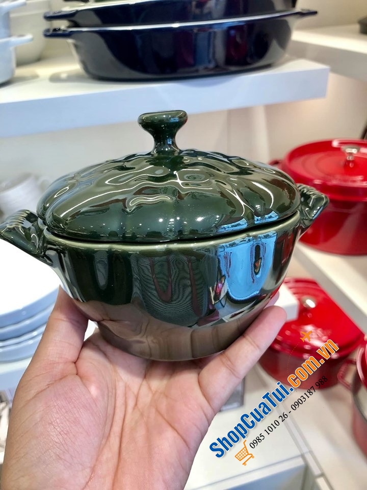 ÂU SỨ STAUB HÌNH HOA ASTISO - MÀU HÚNG QUẾ ĐẮT GIÁ