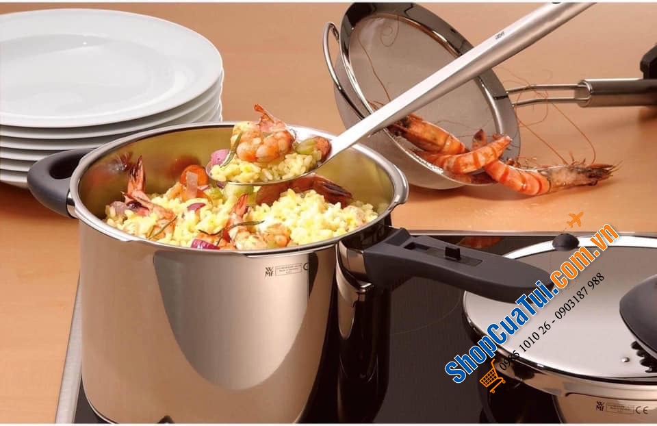 Nồi áp suất WMF 6,5 lít đường kính 22cm Made in Germany (thoải mái hầm, hấp cả gà nguyên con)