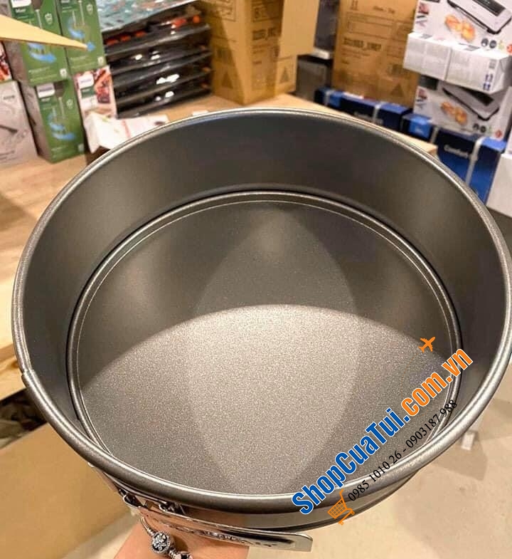 KHUÔN BÁNH CHỐNG DÍNH ĐẾ RỜI KITCHEN AID 24 cm.