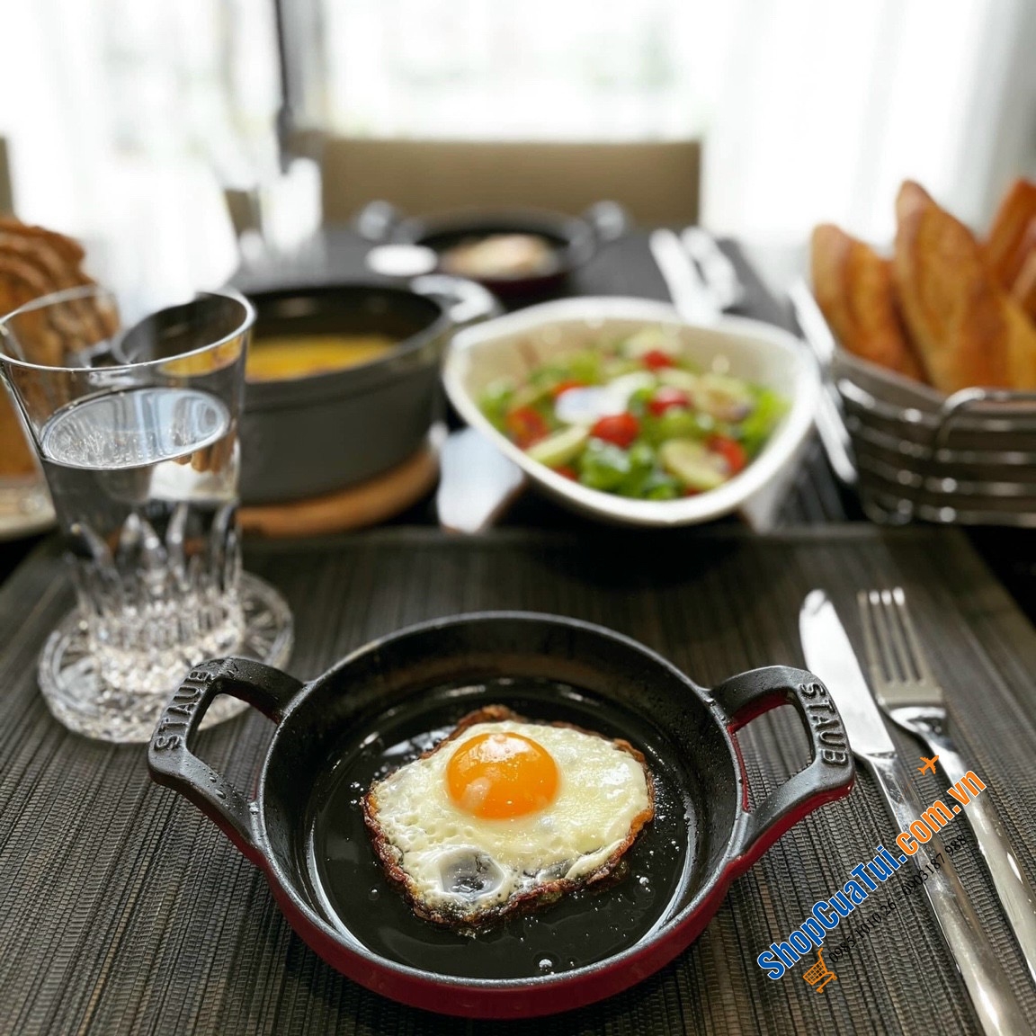 CHẢO STAUB- KHAY NƯỚNG BỎ LÒ 16 CM.