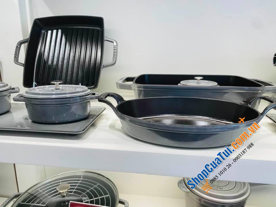 CHẢO STAUB 2 QUAI XÁM 24 cm ( chiều ngang )