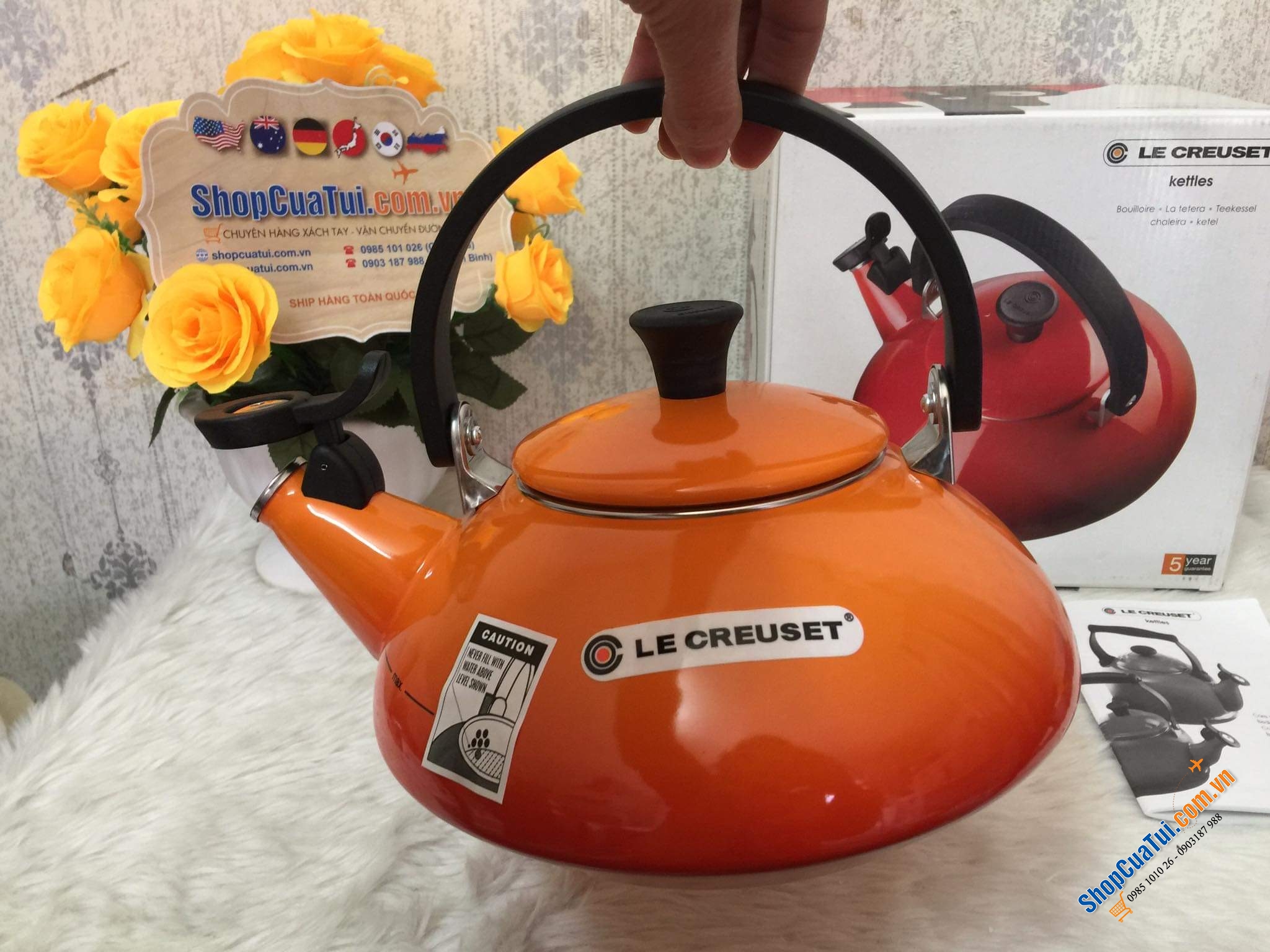 ẤM LE CREUSET ZEN 1.5 lít (màu cam quá đẹp)