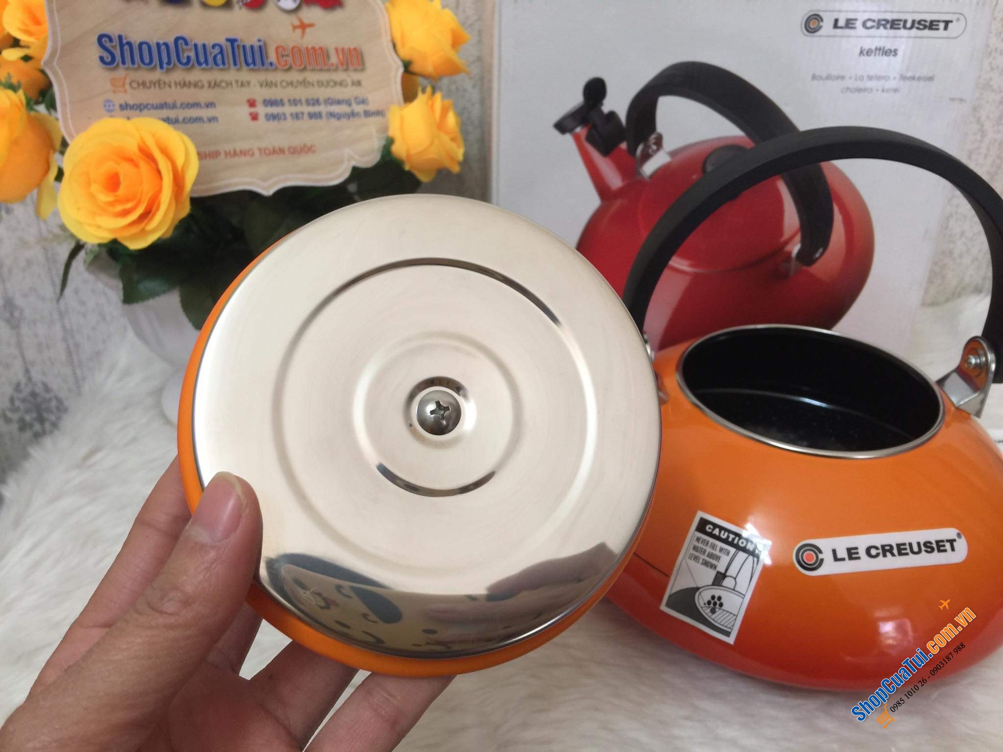 ẤM LE CREUSET ZEN 1.5 lít (màu cam quá đẹp)