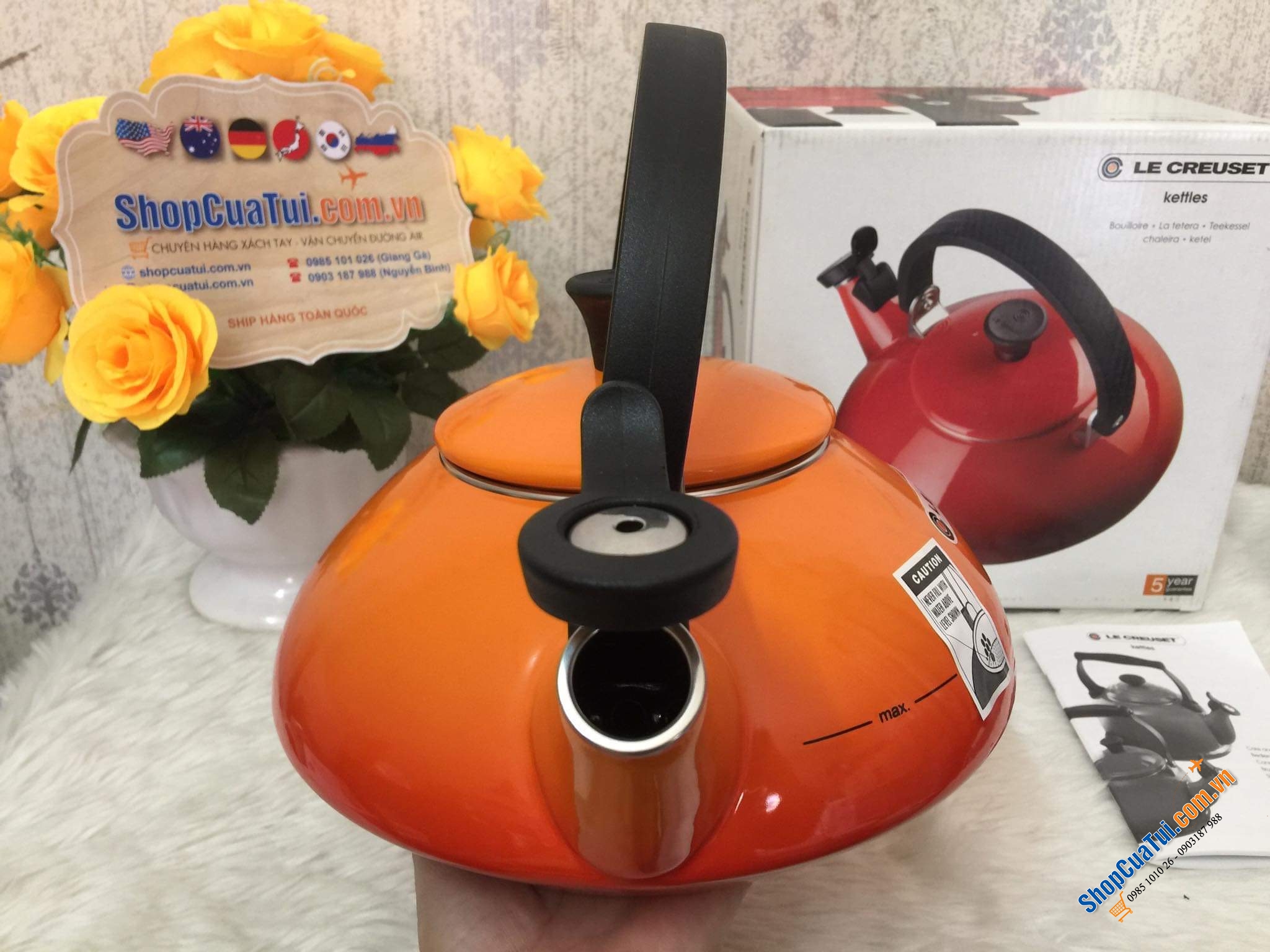 ẤM LE CREUSET ZEN 1.5 lít (màu cam quá đẹp)