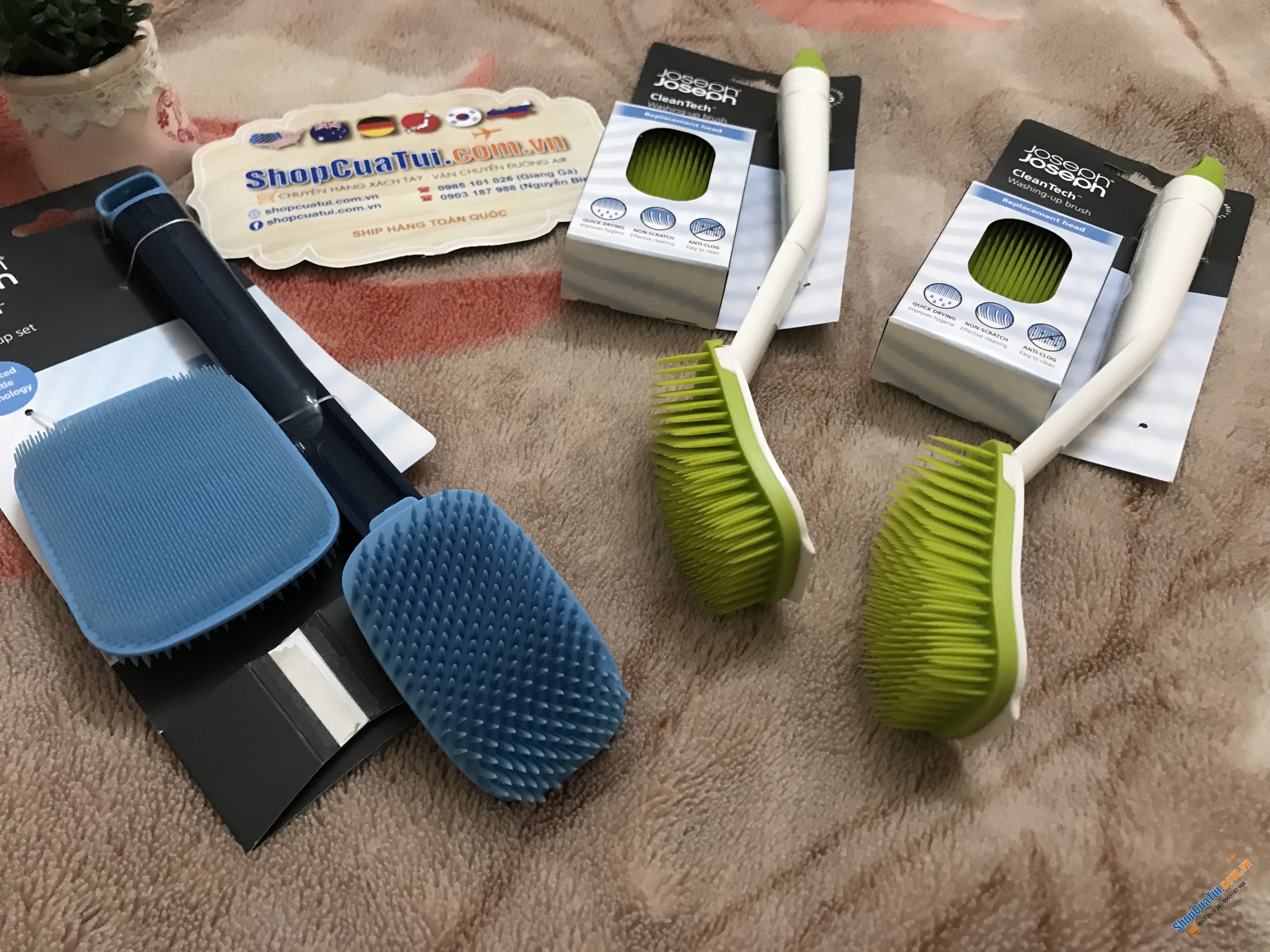 SET BÀN CHẢI - MIẾNG RỬA ĐA NĂNG JOSEPH JOSEPH CLEANTECH - MÀU XANH BIỂN.