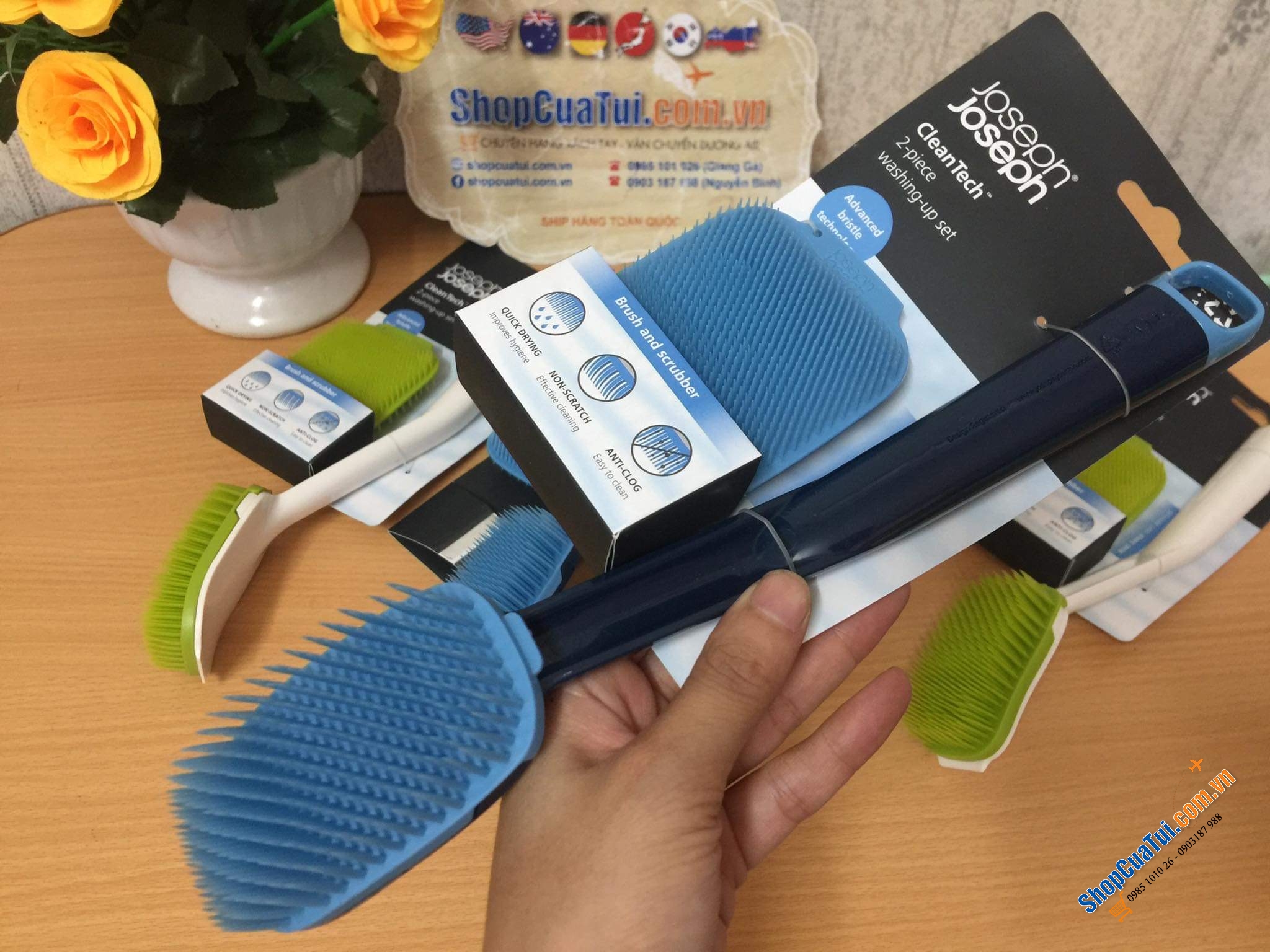 SET BÀN CHẢI - MIẾNG RỬA ĐA NĂNG JOSEPH JOSEPH CLEANTECH - MÀU XANH