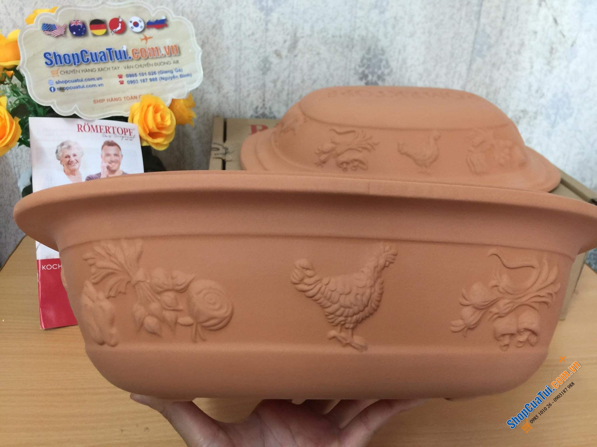 NỒI NƯỚNG GỐM ĐỨC MADE IN GERMANY RÖMERTOPF - HOẠ TIẾT NÔNG TRẠI - Kích thước 38 x 38 x 12,5 cm. Nặng 3,3 kg