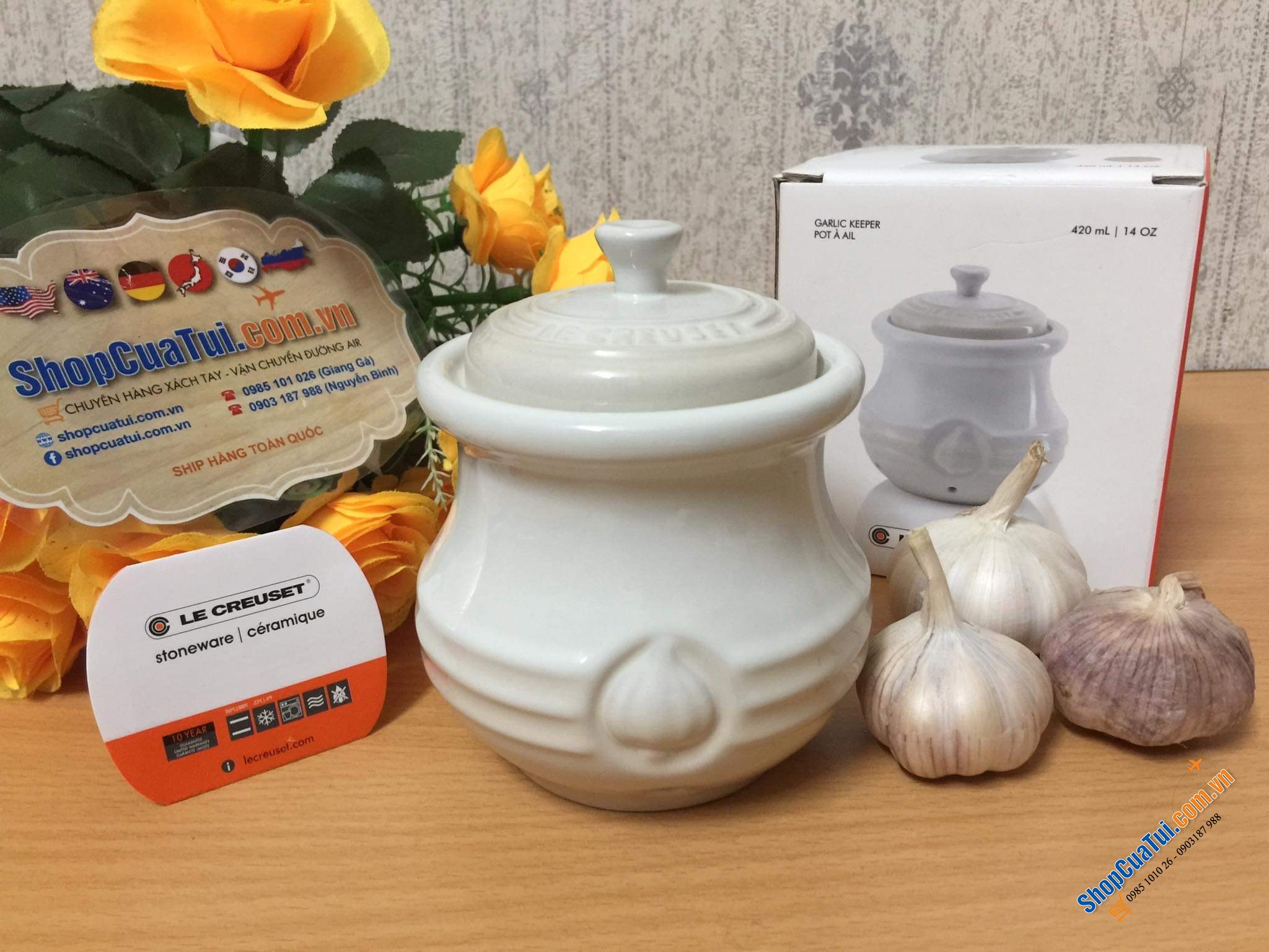 HŨ ĐỰNG TỎI LE CREUSET MÀU KEM - MÀU ĐỎ.