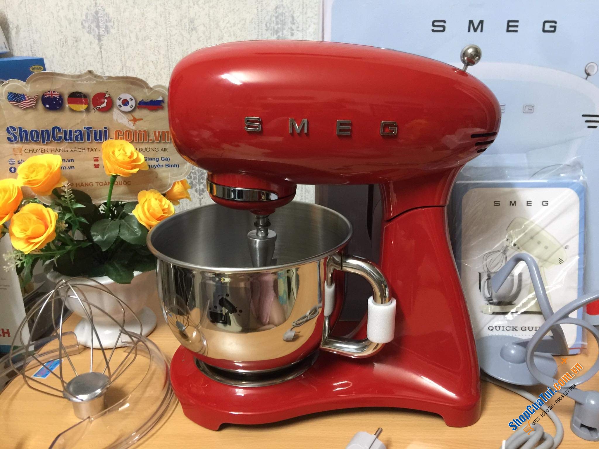 Máy trộn bột Smeg SMF03RDEU - ĐỎ TOÀN THÂN đầy phong cách
