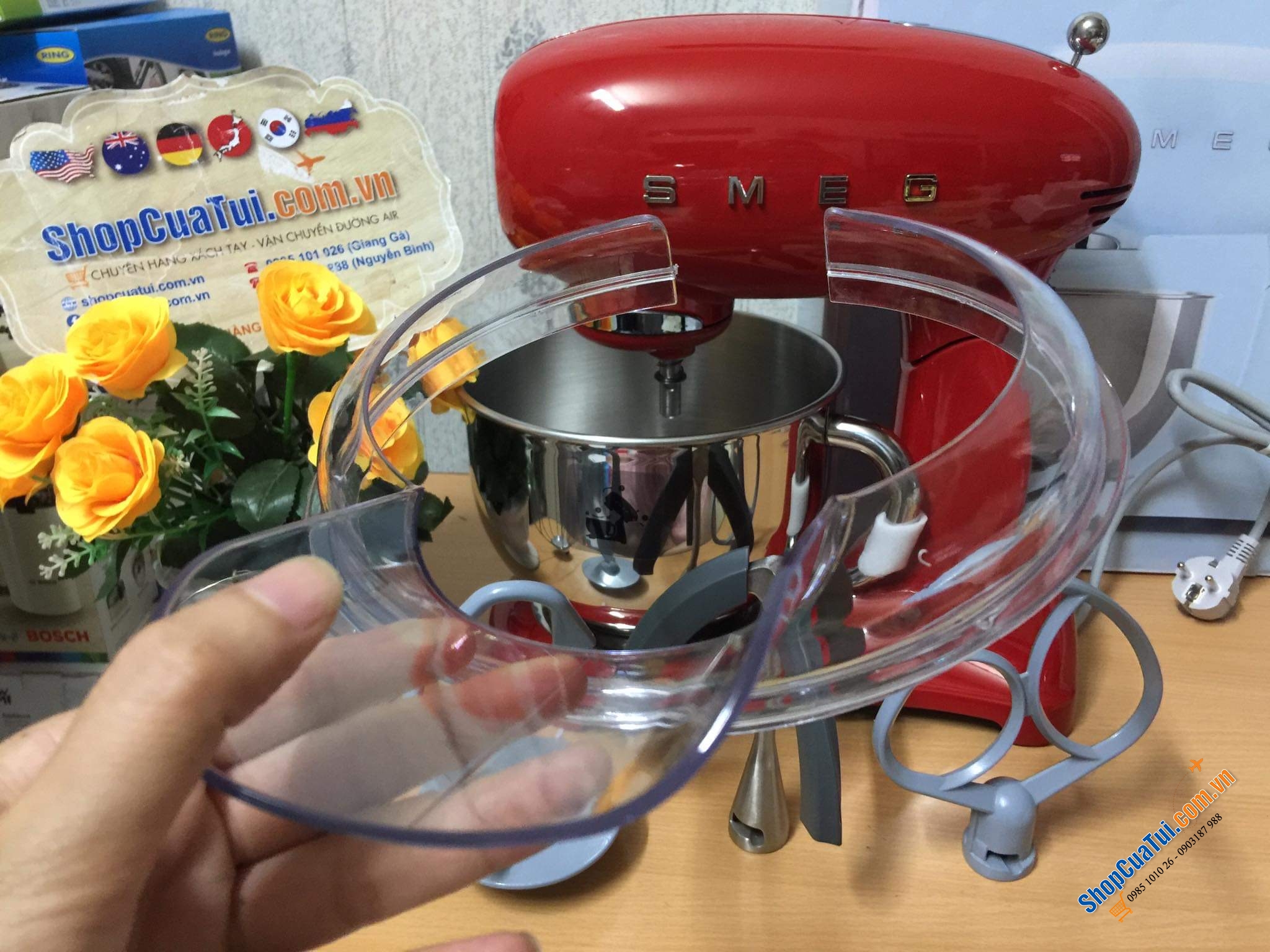 Máy trộn bột Smeg SMF03RDEU - ĐỎ TOÀN THÂN đầy phong cách