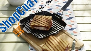 CHẢO NƯỚNG STAUB QUAI SILICON GẬP 24 CM.