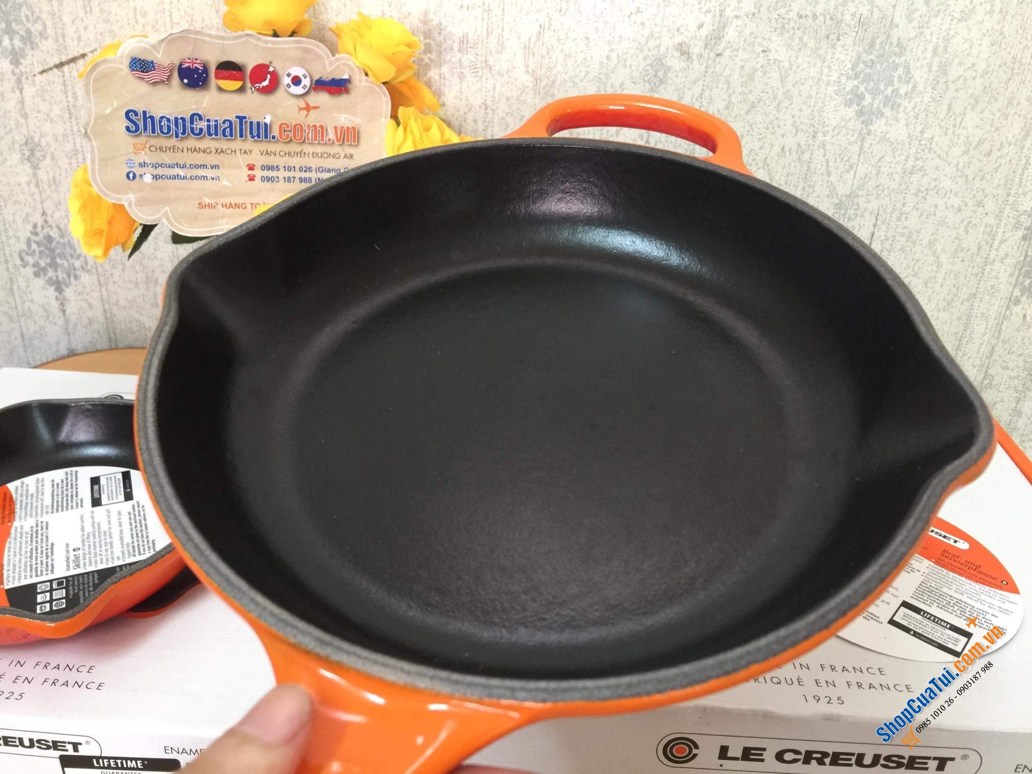 CHẢO RÁN LE CREUSET CAM 16 cm có tay cầm, có miệng chắt dầu