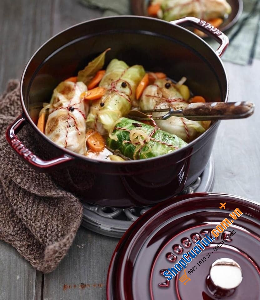 NỒI GANG STAUB ĐỎ RƯỢU GRENADINE 26 CM - 5,2 L.