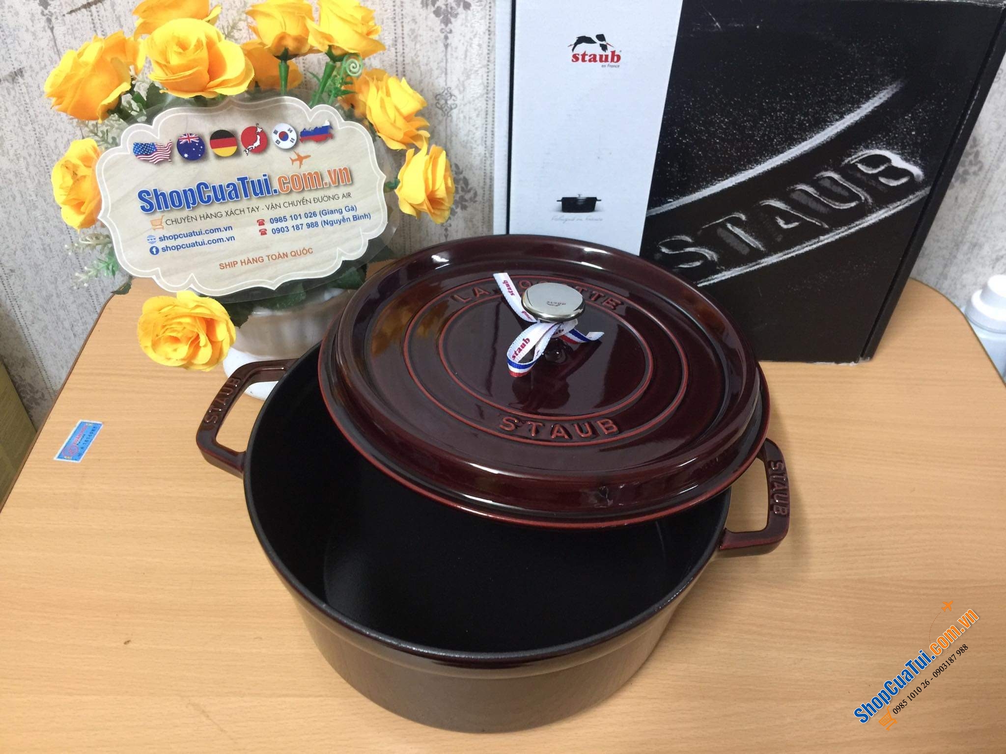 NỒI GANG STAUB ĐỎ RƯỢU GRENADINE 26 CM - 5,2 L.