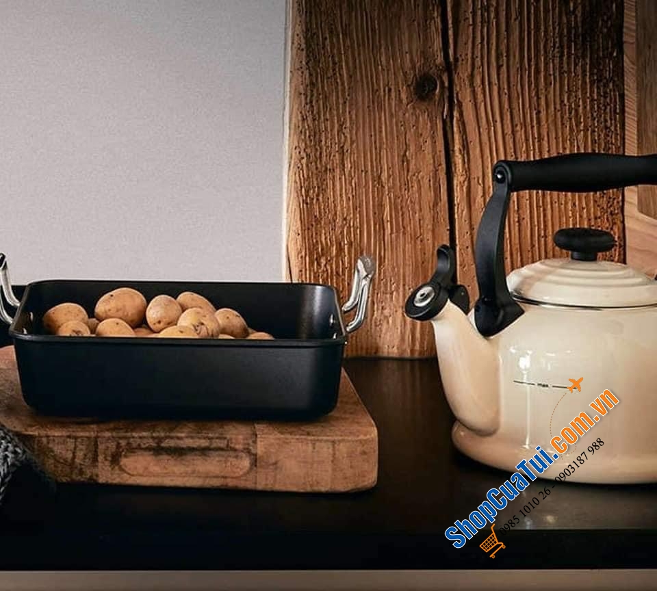 Ấm Đun Nước Le Creuset DEMI SHELL MÀU TRẮNG 1,1 LÍT