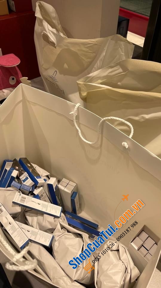 Trọn bộ Đĩa - Cốc - Thìa uống cà phê/ trà Villeroy Boch New Wave.