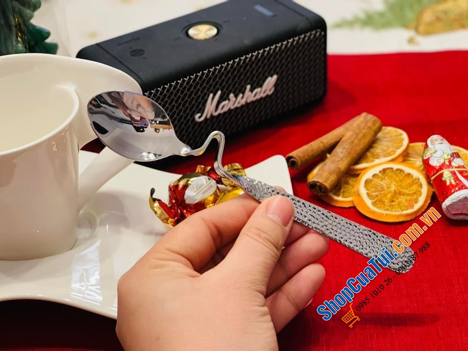 Trọn bộ Đĩa - Cốc - Thìa uống cà phê/ trà Villeroy Boch New Wave.