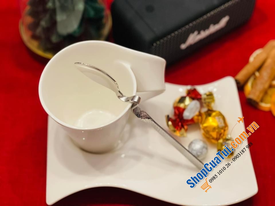 Trọn bộ Đĩa - Cốc - Thìa uống cà phê/ trà Villeroy Boch New Wave.