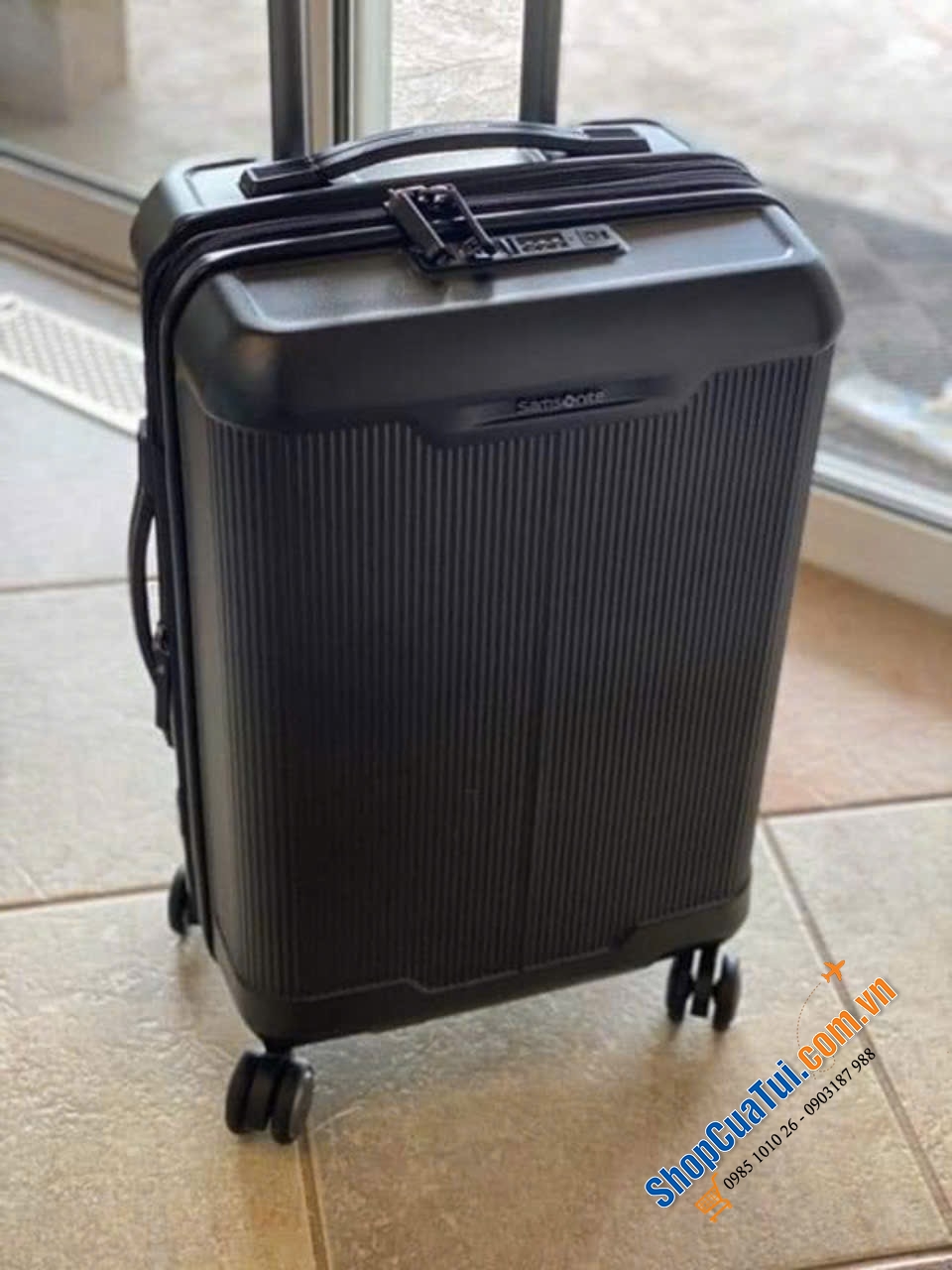 Valy dòng doanh nhân Samsonite Silhouette 17 size cabin 20 inch