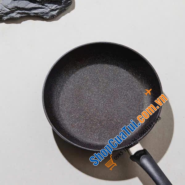 Chảo chống dính đá hoa cương Fissler Stardust Forte Classic 24cm.   Chảo chống dính đá hoa cương Fissler Stardust Forte Classic 28cm.   Chảo sâu lòng đá hoa cương Fissler Stardust Forte Classic 28cm.
