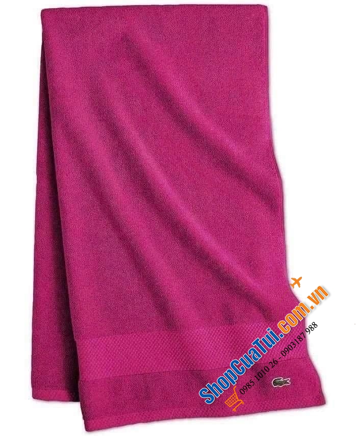Khăn tắm Lacoste.