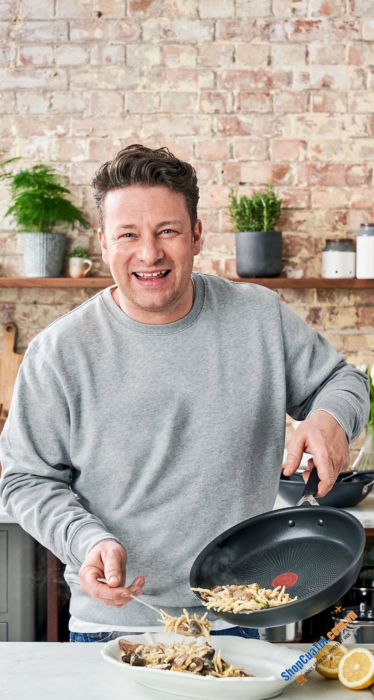 CHẢO TEFAL JAMIE OLIVER HARD ANODIZED 28CM TAY CẦM CÁN NHỰA.