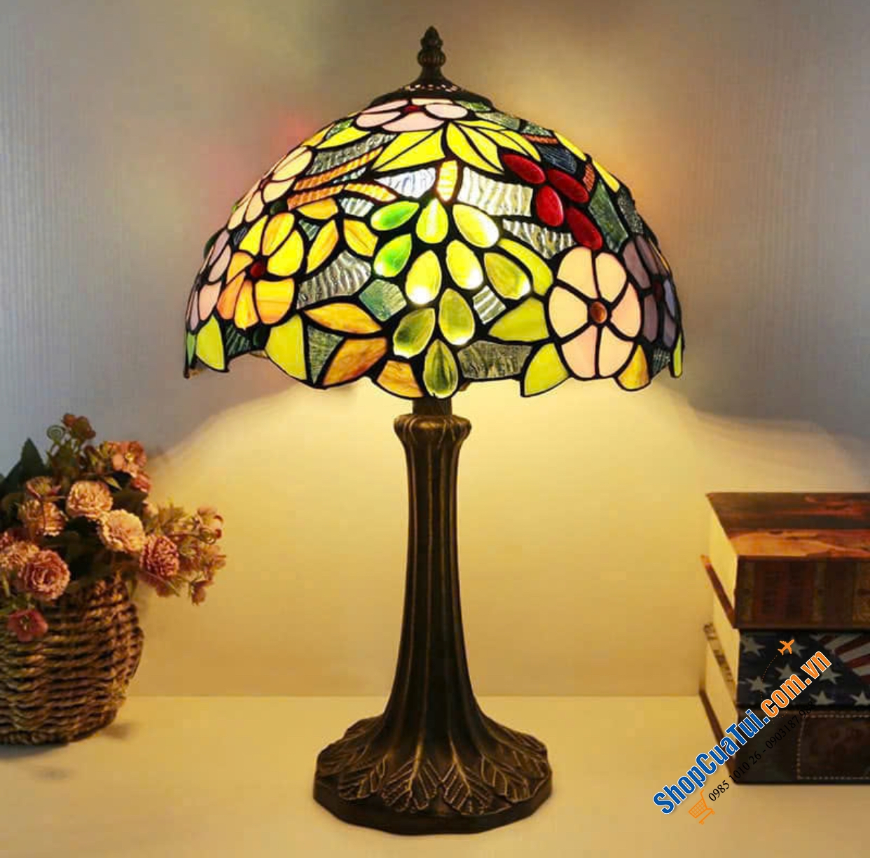 Đèn bàn Tiffany cao 48cm, chao đèn 40cm  – Vẻ Đẹp Nghệ Thuật Trong Từng Ánh Sáng!