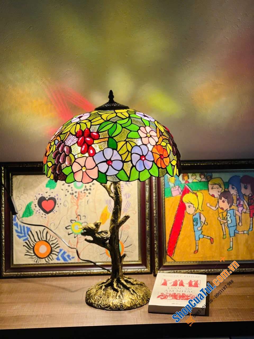 Đèn bàn Tiffany cao 60cm, chao đèn 40cm hoặc 30cm – Vẻ Đẹp Nghệ Thuật Trong Từng Ánh Sáng!