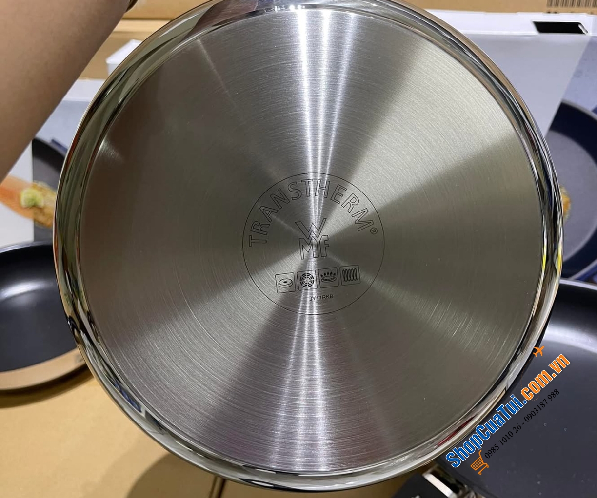 Chảo chống dính WMF Devil Platinum cán nhựa Size 20cm - 24cm - 28cm.