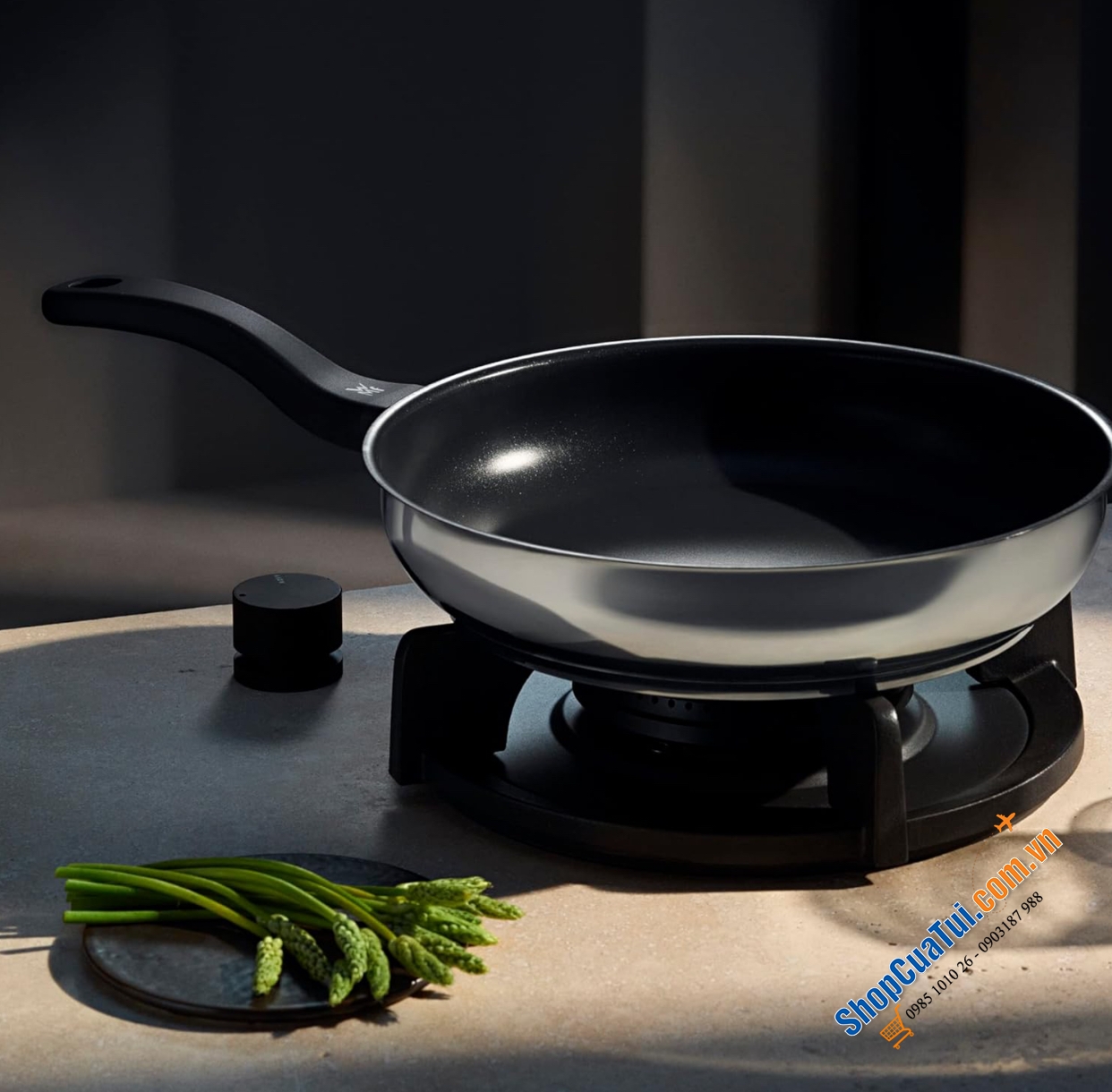Chảo chống dính WMF Devil Platinum cán nhựa Size 20cm - 24cm - 28cm.