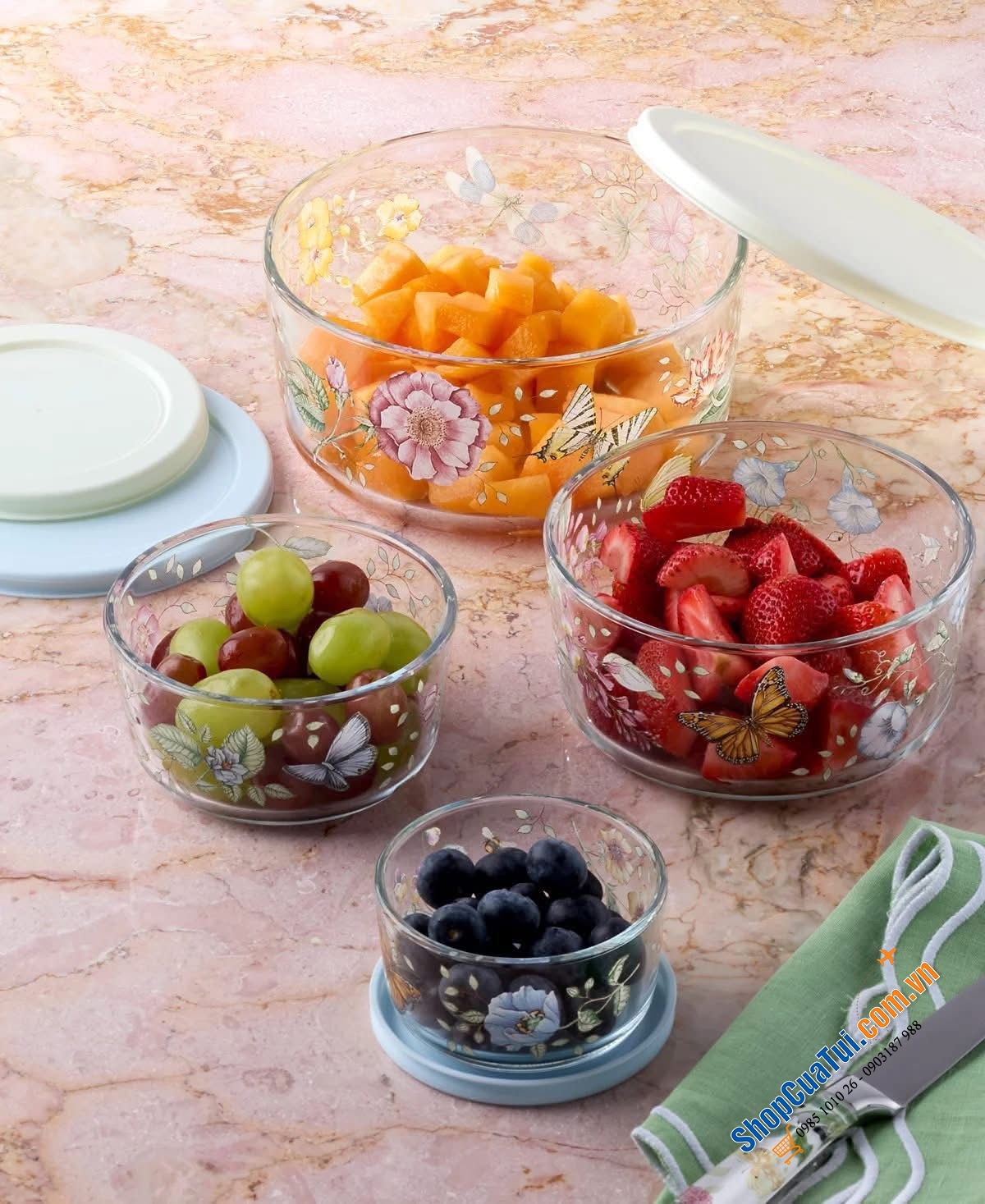 Sét hộp thủy tinh 4 món đựng thực phẩm Lenox Butterfly Meadow.