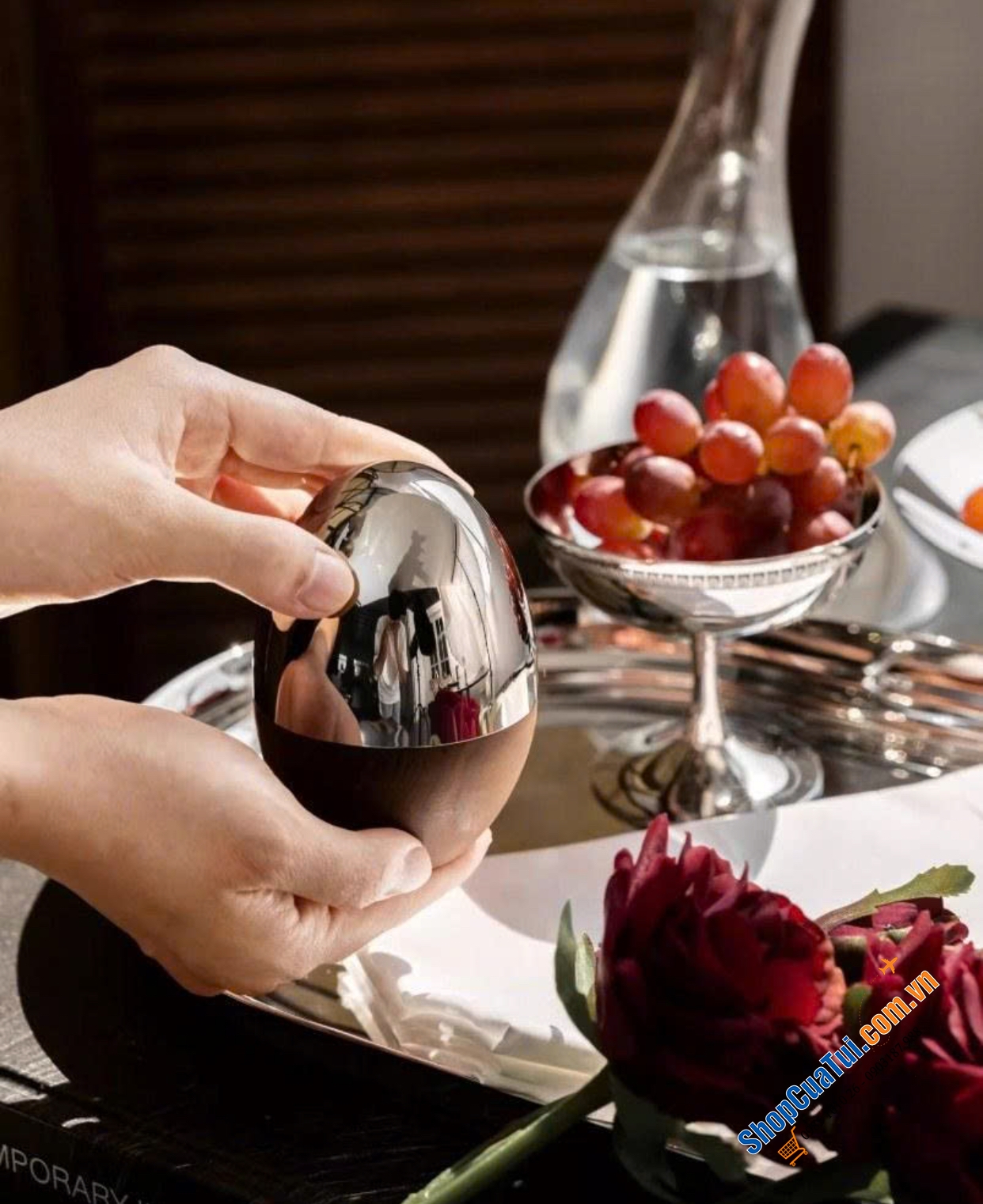 Hộp đựng tăm hình trứng Kiskim.