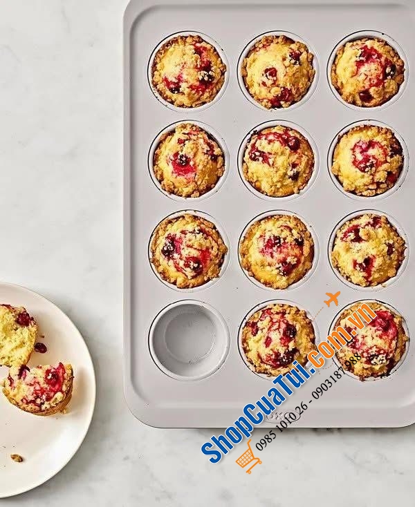 Khay nướng bánh muffin kim loại phủ gốm chống dính 12 cup.