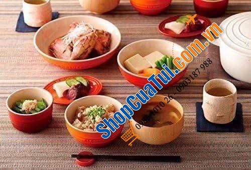 Sét 5 gác đũa cầu vồng Le Creuset loại tròn.