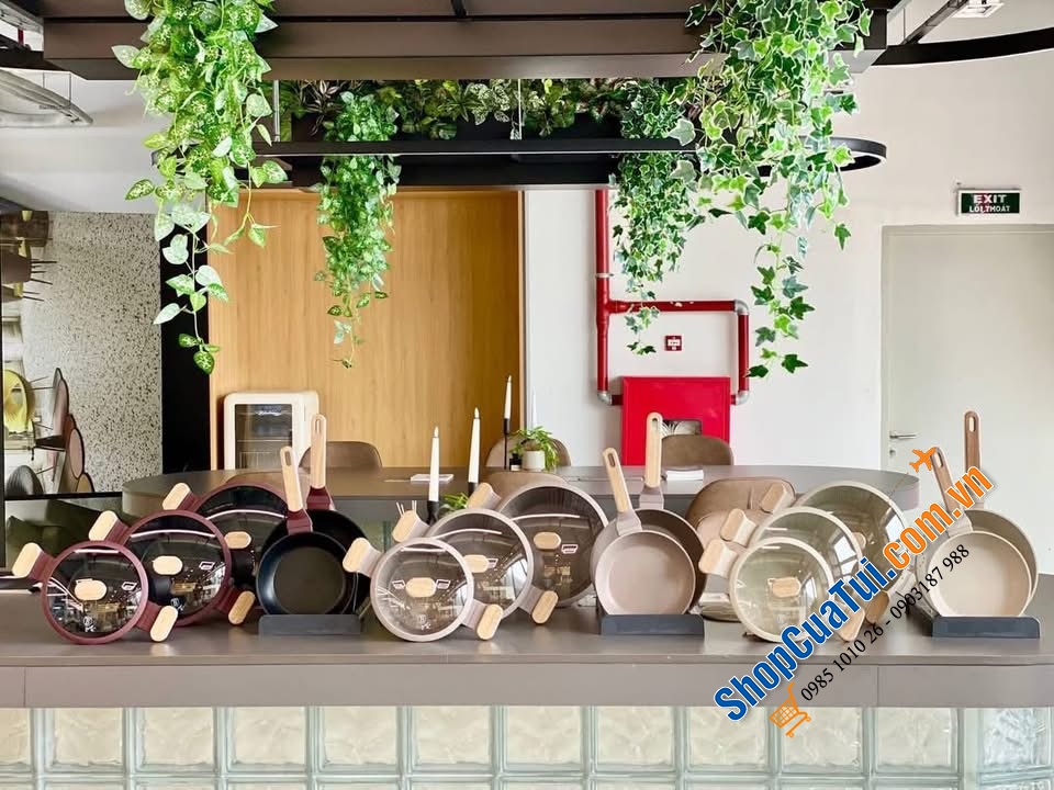 Bộ nồi 10 chi tiết Berlinger Haus với thiết kế đồng bộ từ Châu Âu.