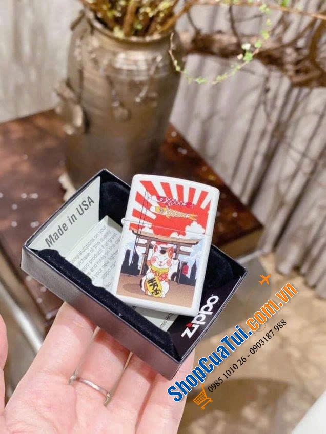 Bật lửa Zippo Mèo thần Tài phong thuỷ.