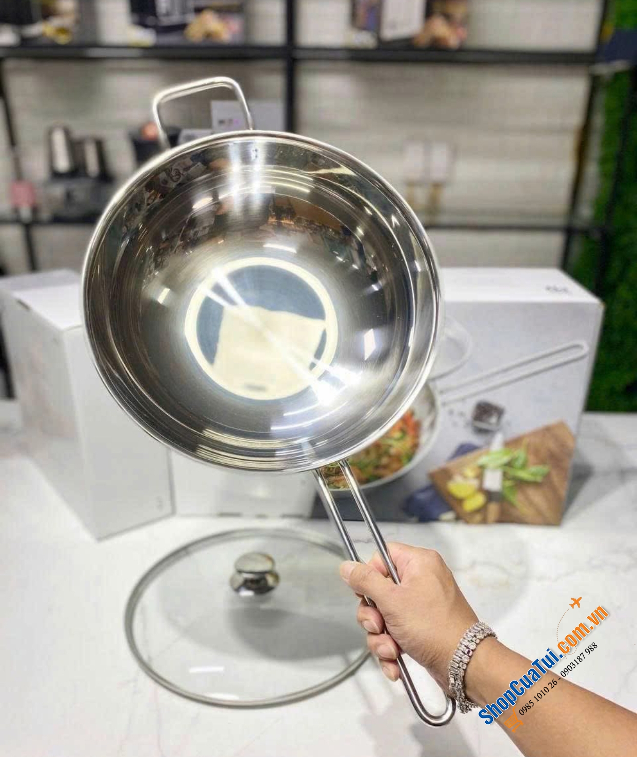 Chảo sâu lòng WMF Wok 30cm kèm vung kính 5,5 lít có tay cầm dài