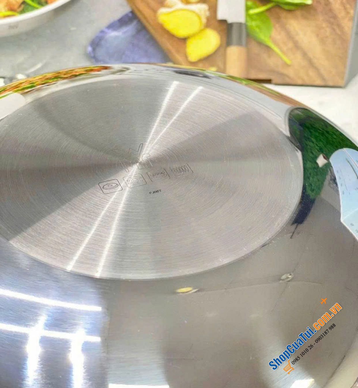 Chảo sâu lòng WMF Wok 30cm kèm vung kính 5,5 lít có tay cầm dài