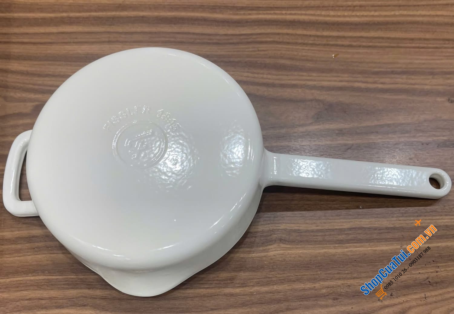 CHẢO GANG FISSLER MOMENTS COLLECTION 24 CM mầu đỏ & kem.