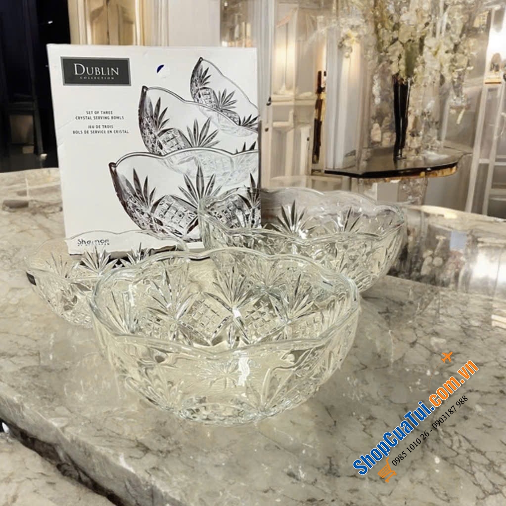 Bộ bát phục vụ 3 món pha lê Dublin của Godinger bao gồm ba bát với kích cỡ khác nhau (1 phở - 1 cơm - 1 chấm).