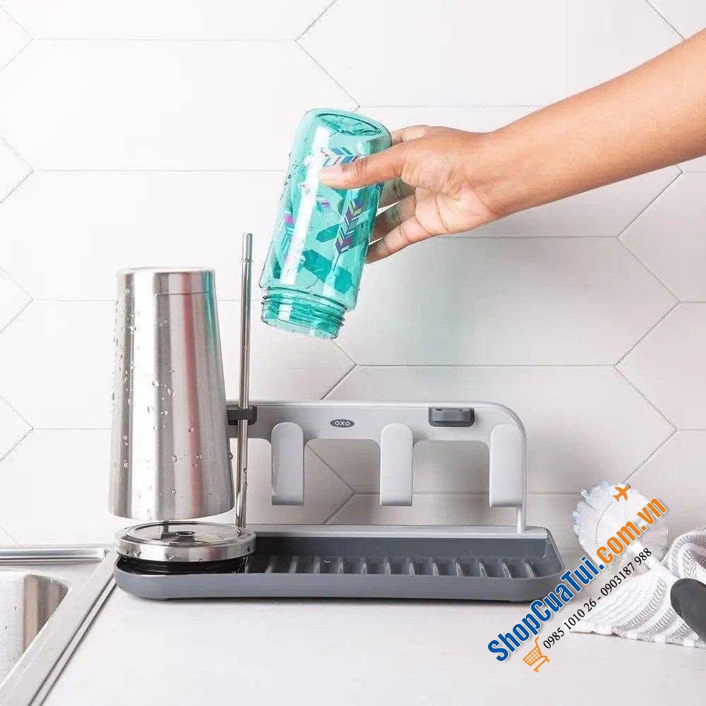 Giá làm giáo nước bình cốc Oxo.