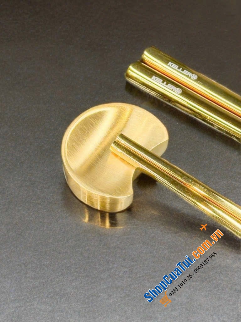 Set 6 đôi đũa kèm gác đũa inox hình vầng trăng (2 màu vàng, bạc) đặt trong chiếc hộp đen sang trọng nhà Keller@Germany.