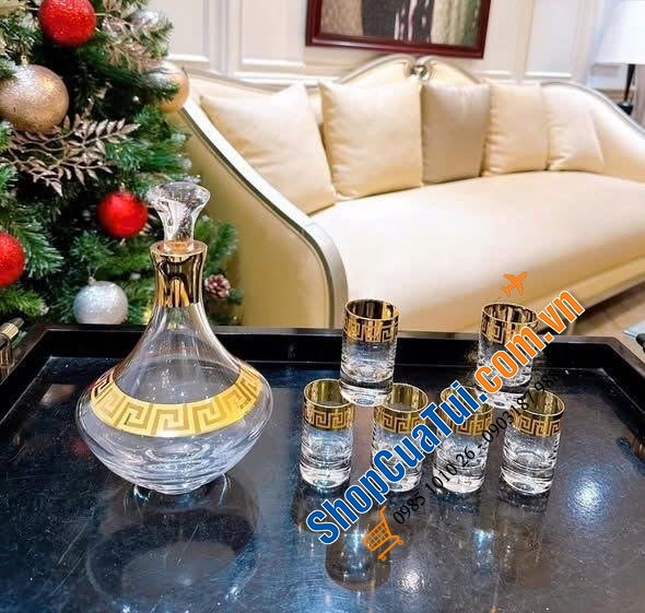Bộ bình rượu ly Bohemia mạ vàng 24k mẫu mới nhất.