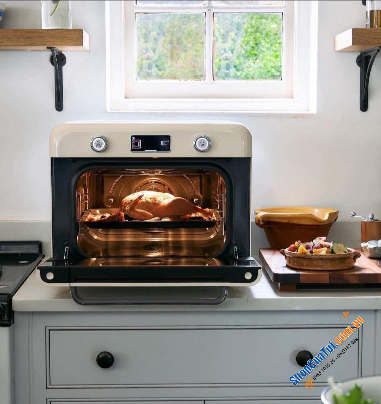 Lò nướng kèm hấp SMEG.