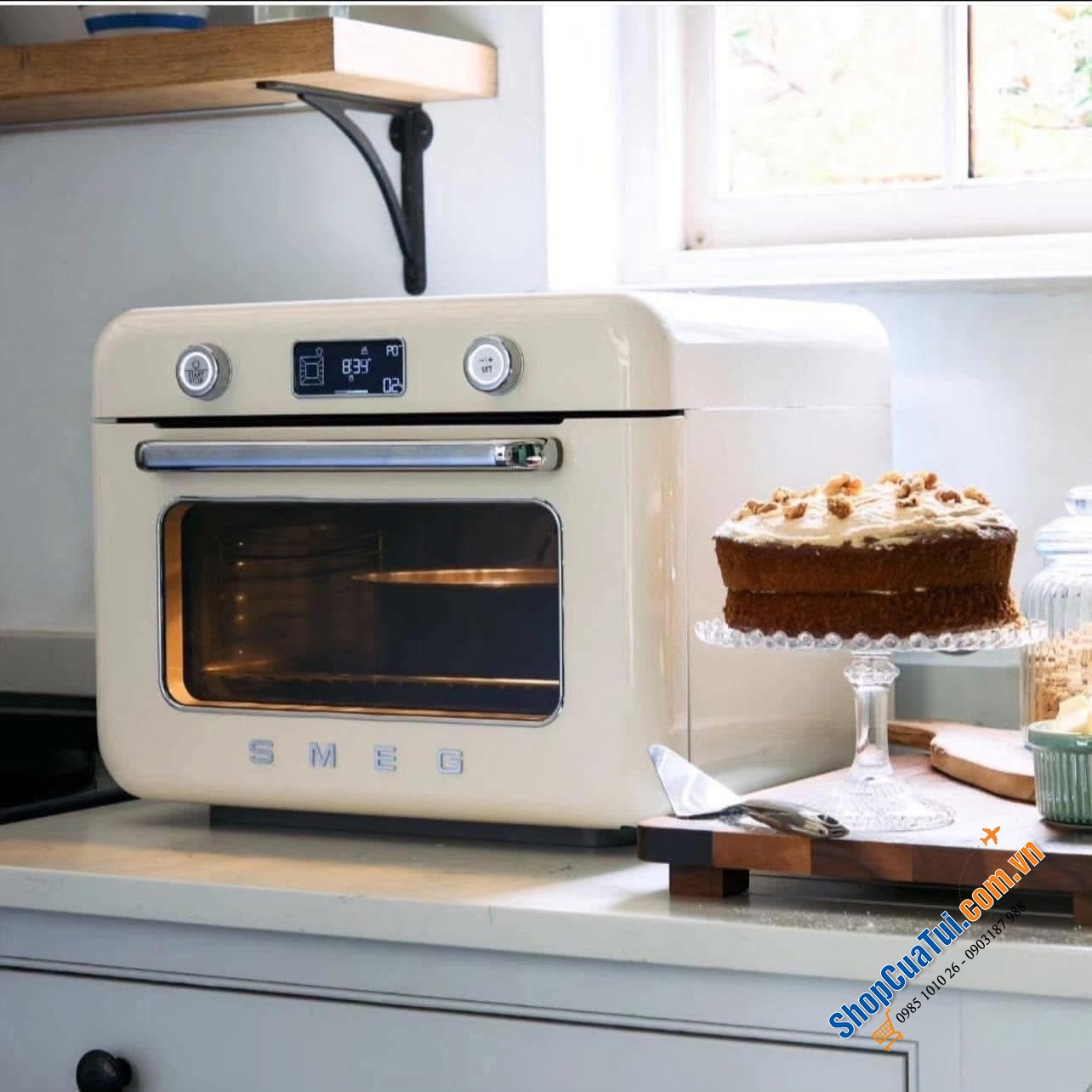 Lò nướng kèm hấp SMEG.