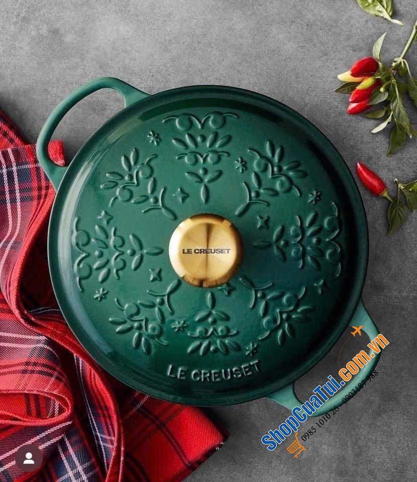 Nồi Le Creuset Noel màu artichaut núm vàng 24cm.